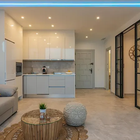 Mar Infinito. With Dream Views * トレモリノス