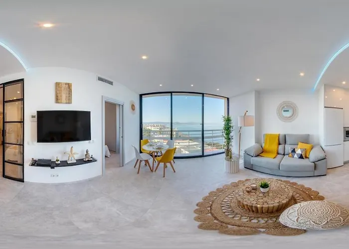 Mar Infinito. With Dream Views * Torremolinos